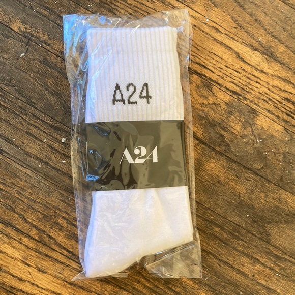 A24 New White Men's Logo Socks - Picture 1 of 2